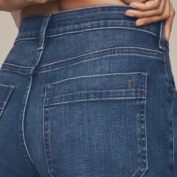 The Rylan Relaxed High-Rise Flare Jeans by Pilcro - Size 28 - Picture 5 of 10